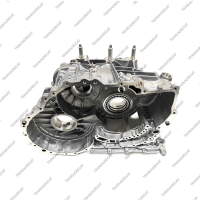 Корпус трансмиссии (средняя часть, тип 1, с внутренним подшипником)